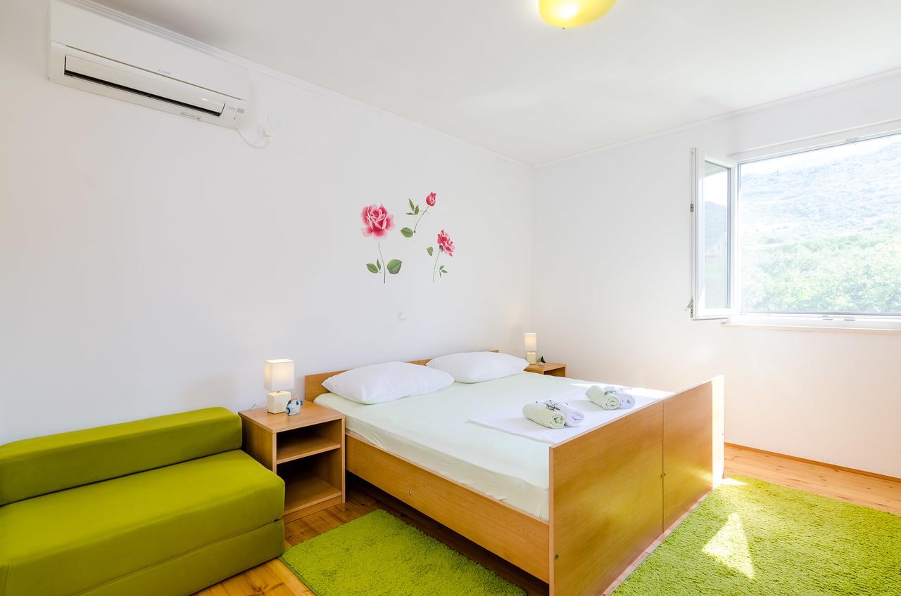 Apartment & Rooms Mazdin Banići 外观 照片