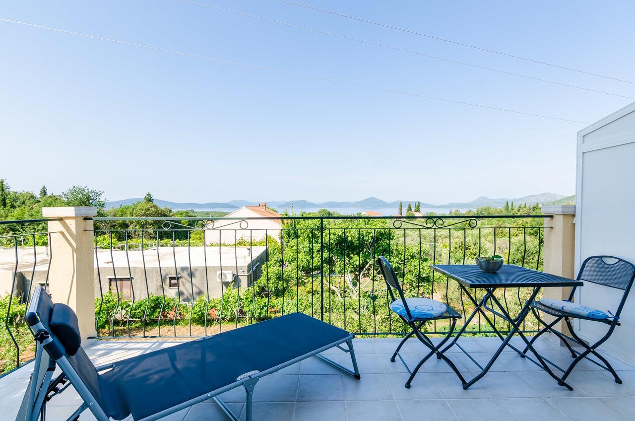 Apartment & Rooms Mazdin Banići 外观 照片